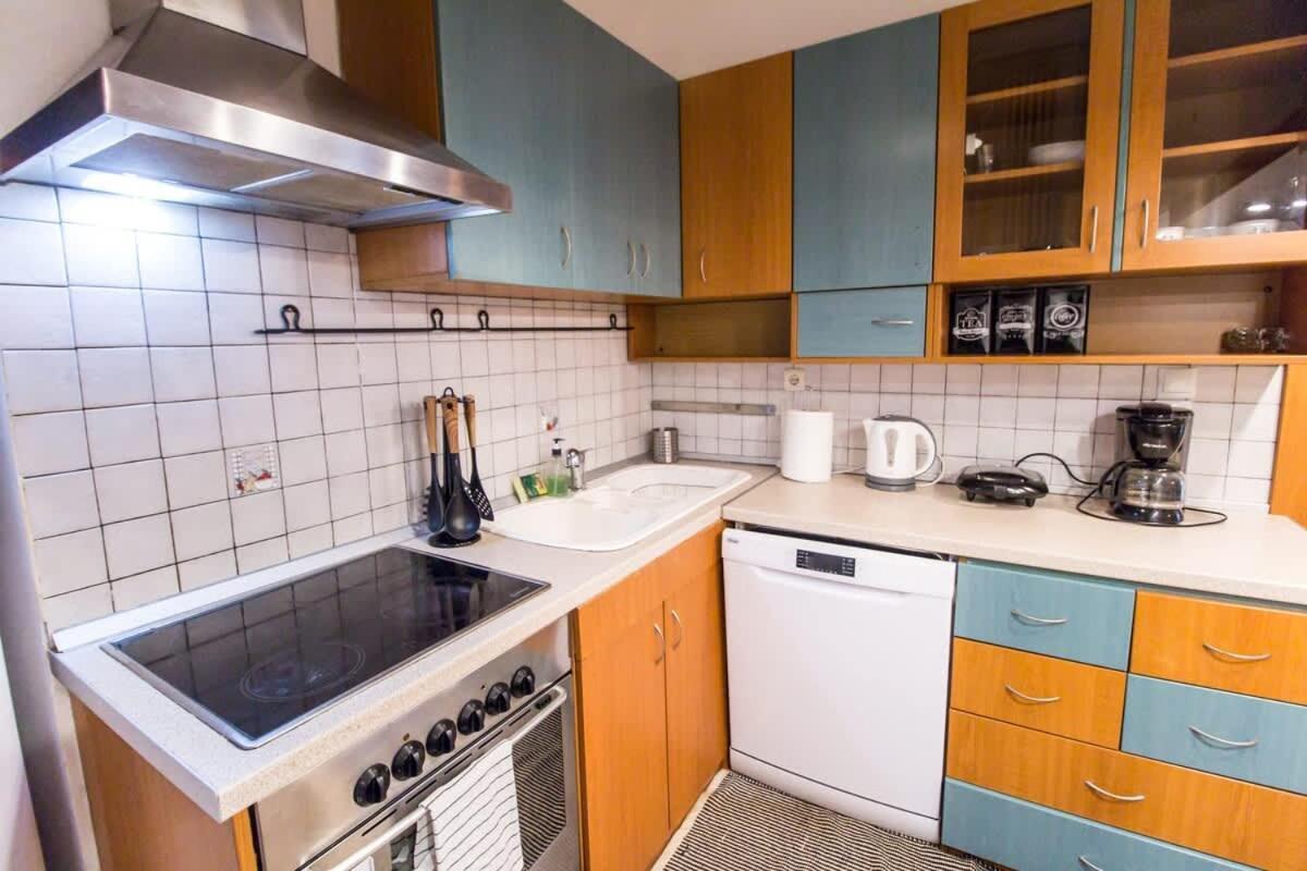 Stylish Apt In Athens Center المظهر الخارجي الصورة